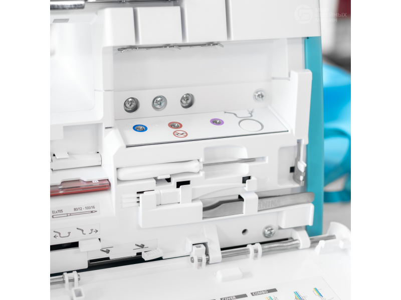 Коверлок Bernina Bernette Airlock b68 SE