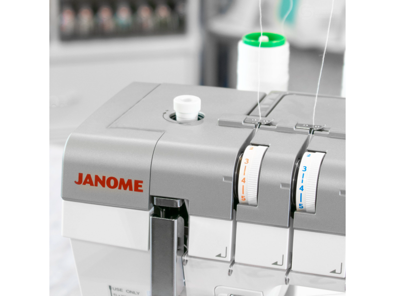 Распошивальная машина Janome Cover Pro 3000 Professional
