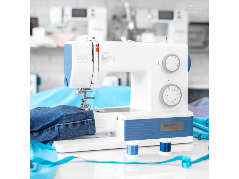 Швейная машина Bernina Bernette 05 ACADEMY