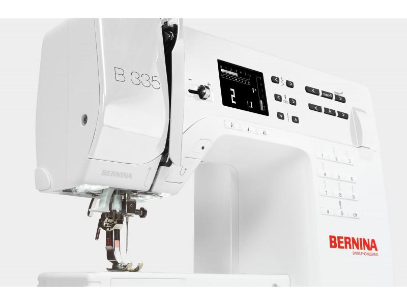 Швейная машина Bernina B335
