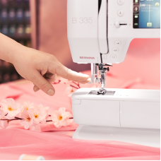 Швейная машина Bernina B335 обновленная
