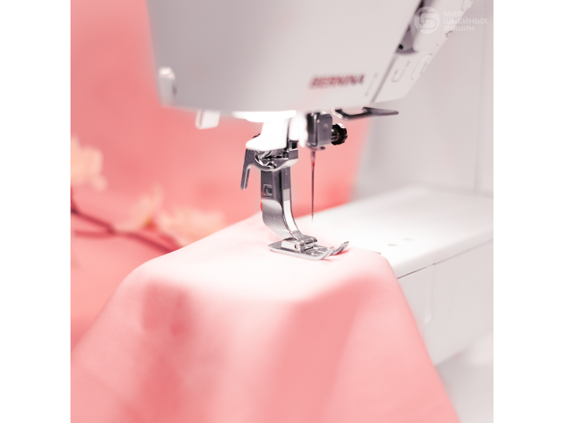 Швейная машина Bernina B335 обновленная