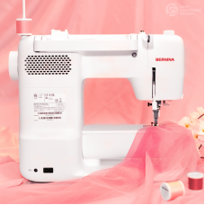 Швейная машина Bernina B335 обновленная