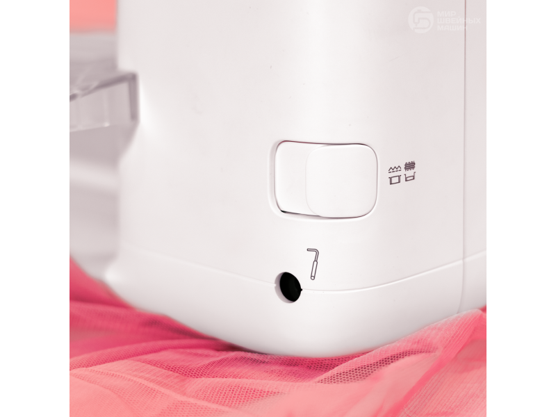 Швейная машина Bernina B335 обновленная