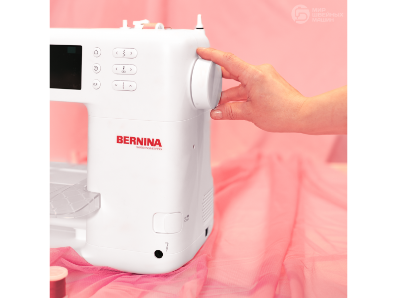 Швейная машина Bernina B335 обновленная