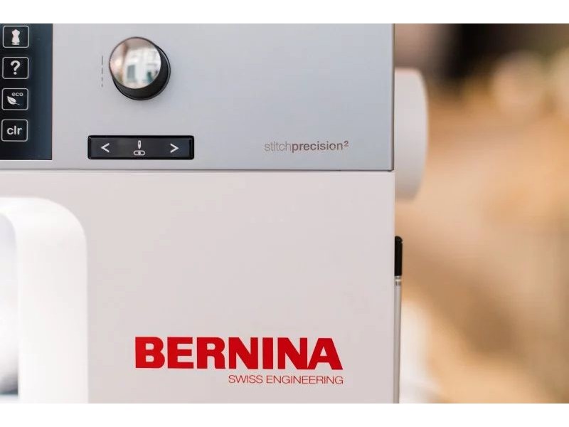 Швейно-вышивальная машина Bernina B770 QE PRO