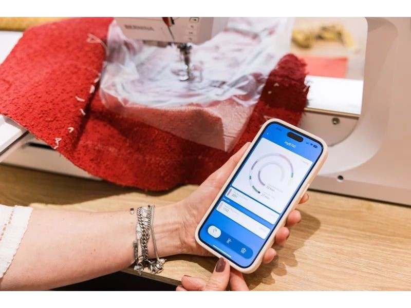 Швейно-вышивальная машина Bernina B770 QE PRO