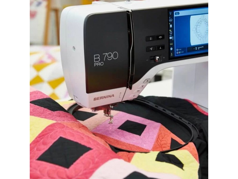 Швейная машина Bernina B790 PRO с вышивальным модулем