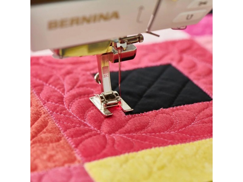 Швейная машина Bernina B790 PRO