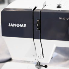 Швейная машина Janome 1522BL