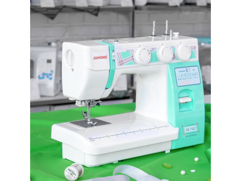 Швейная машина Janome SE 7522