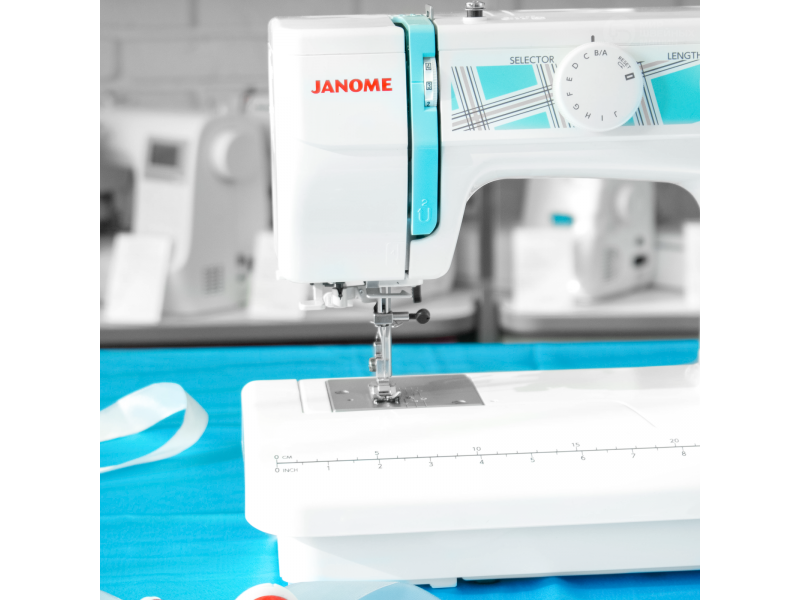 Швейная машина Janome SE 7519