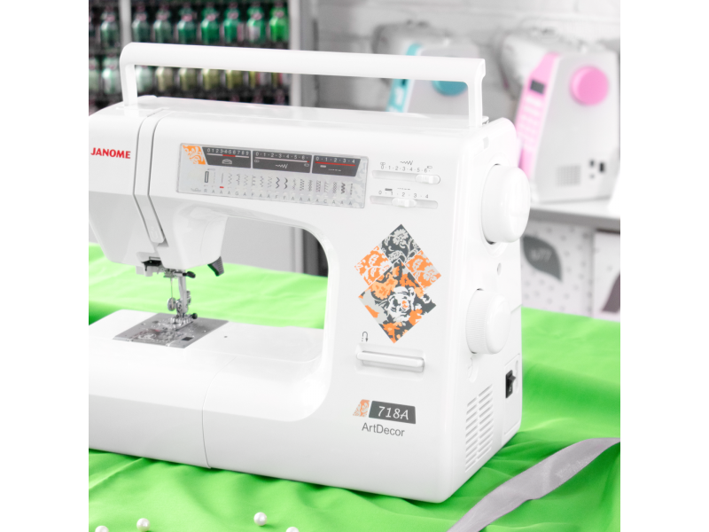 Швейная машина Janome ArtDecor 718A