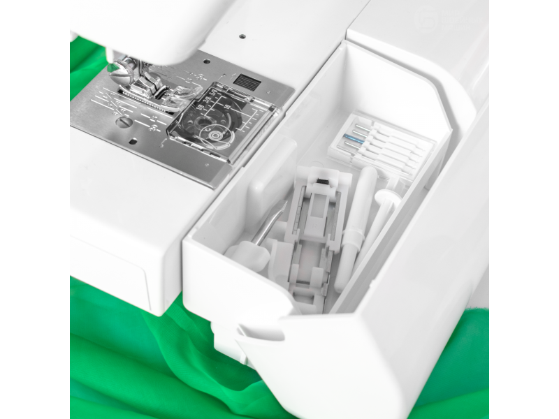 Швейная машина Janome ArtDecor 724E