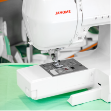 Швейная машина Janome Clio 200