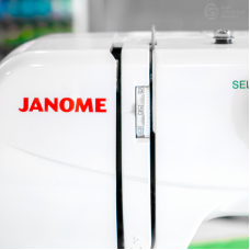Швейная машина Janome V17 Escape