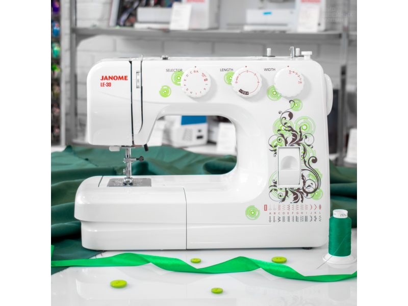 Janome Legend LE-30