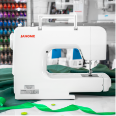 Janome Legend LE-30