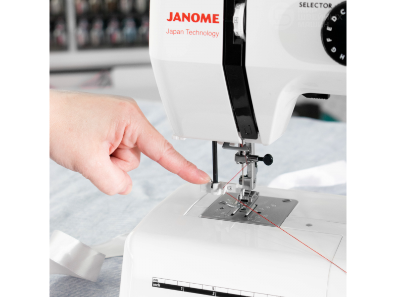 Швейная машина Janome Q33