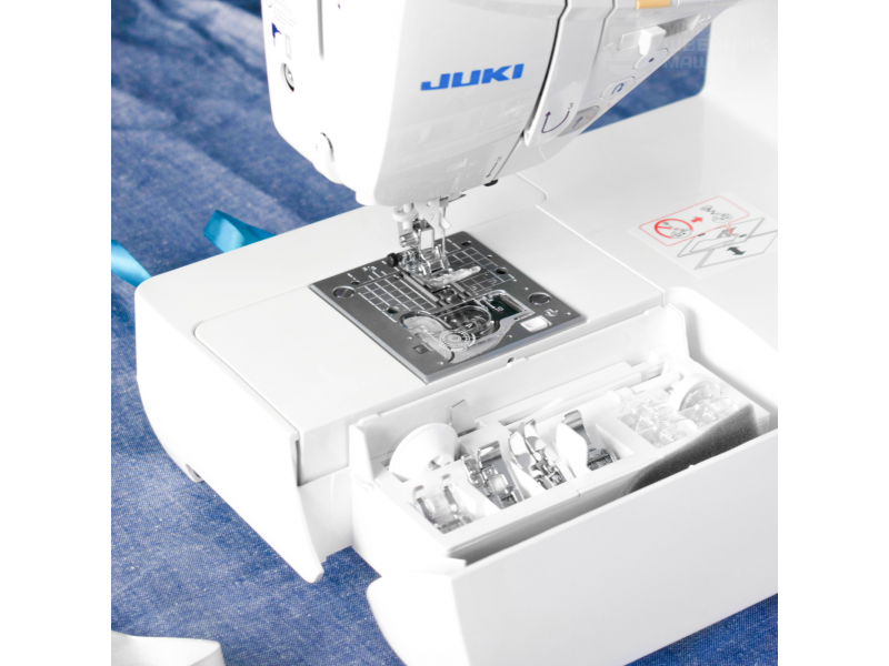 Швейная машина Juki HZL-DX3