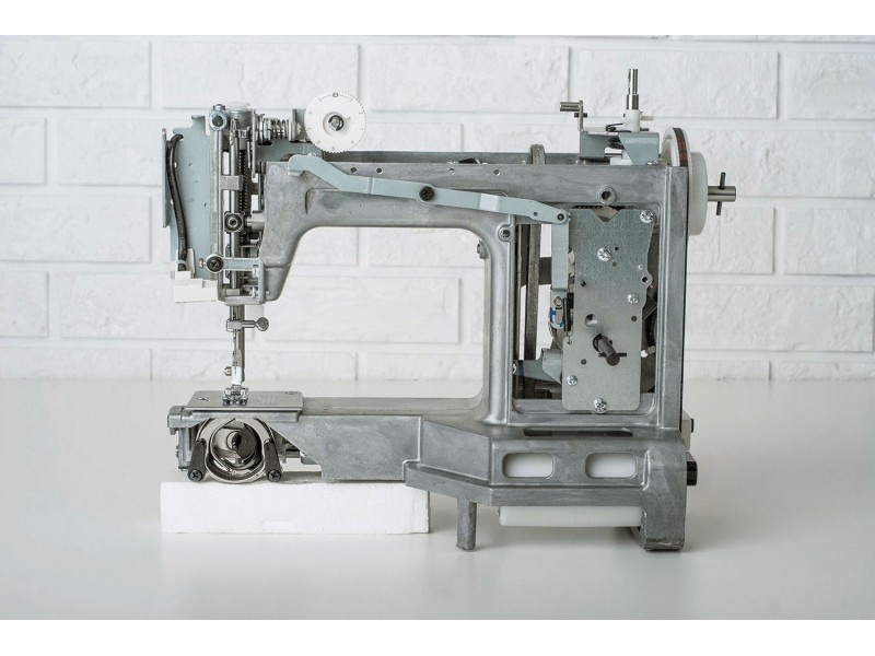 Швейная машина NECCHI 2422