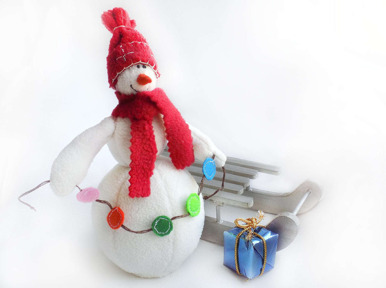 Поделка снеговик своими руками - 70 фото идей красивых снеговиков